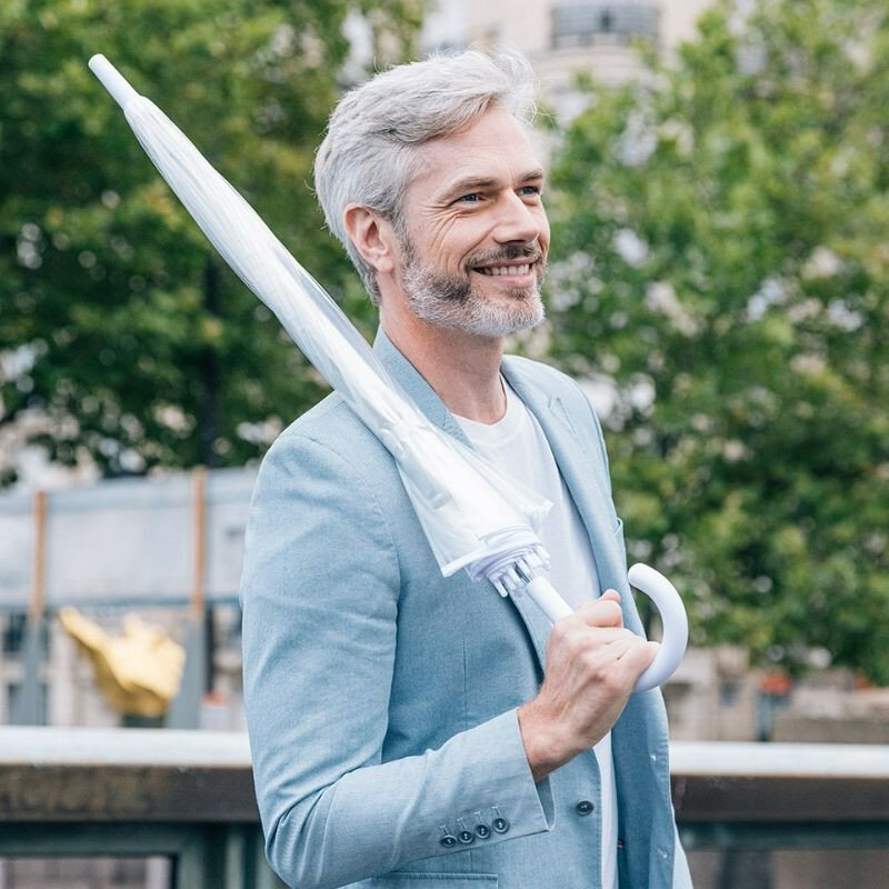 Grote transparante paraplu met witte rand &ndash; 102 cm